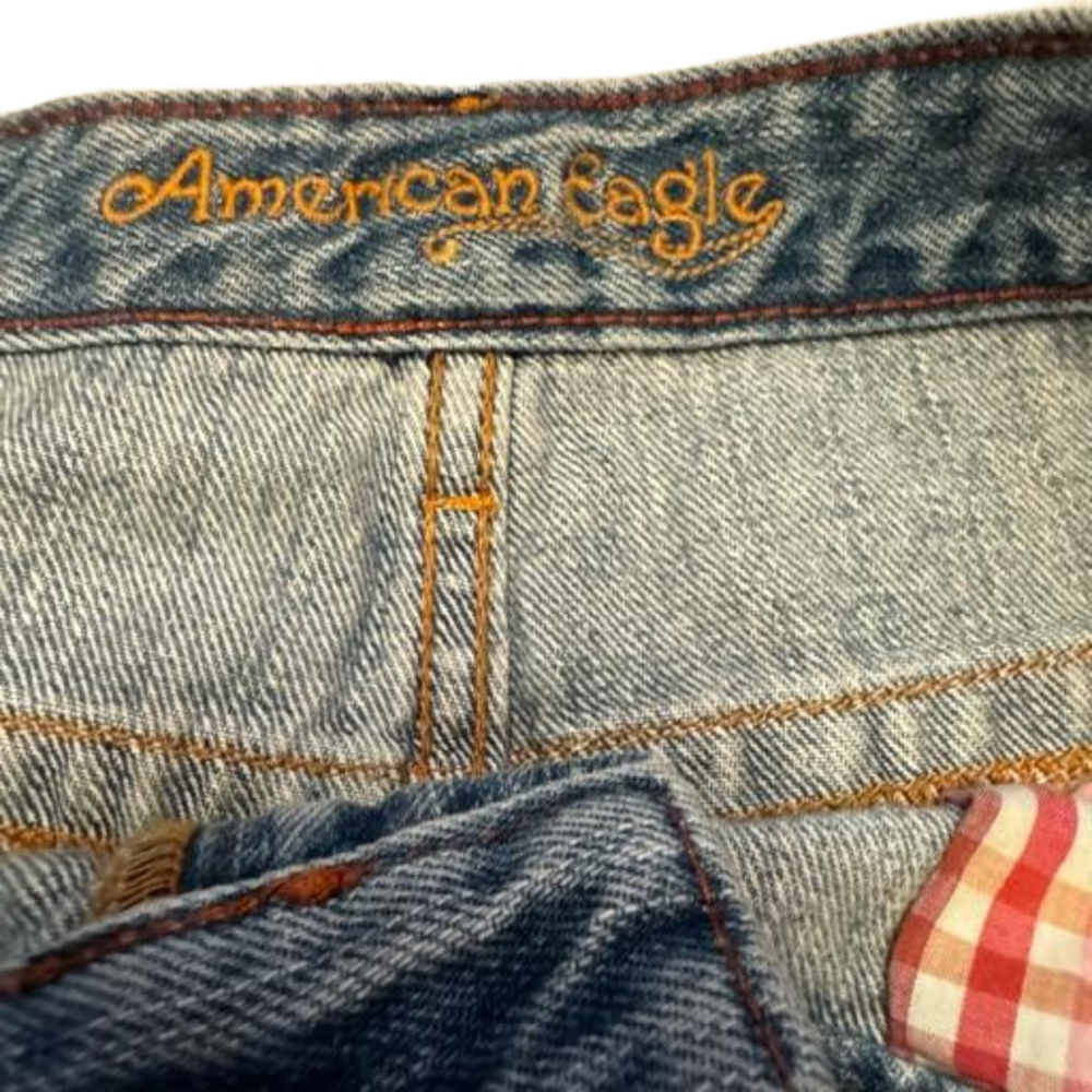 American Eagle Blue Jean Shorts Size 4 Distressed Pockets Zip Front NWT - Picture 3 of 16
